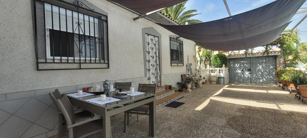 Casita De Invitados En Otura المظهر الخارجي الصورة